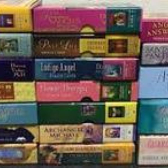 Meet your Posher, Addison's Top Choice New & Used - Picture 13 of 16